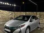 Toyota Prius Prime-1