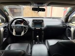 Toyota Land Cruiser Prado-12