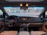 Kia Carnival-7