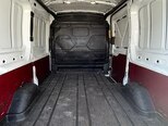 Ford Transit-10
