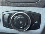 Ford Transit-16