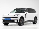 Lynk & Co 900-3