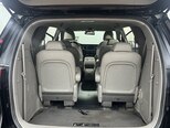 Kia Carnival-21