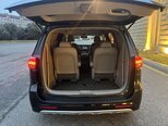 Kia Carnival-12