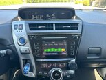 Toyota Prius V-12