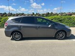 Toyota Prius V-3