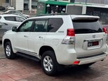 Toyota Land Cruiser Prado-4