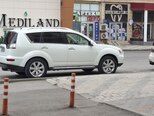Mitsubishi Outlander-12