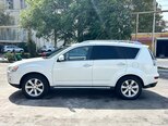 Mitsubishi Outlander-2