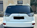 Mitsubishi Outlander-3
