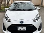 Toyota Aqua-1