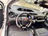 Toyota Aqua-12
