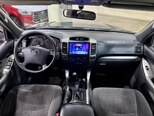 Toyota Land Cruiser Prado-8