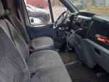 Ford Transit-5