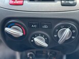 Kia Rio-12