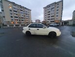 Hyundai Accent-9