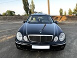 Mercedes E 240-5