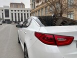 Kia Optima-4