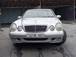 Mercedes E 200-13