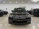 Lexus LX 570-1
