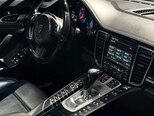 Porsche Panamera GTS-4