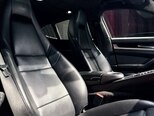 Porsche Panamera GTS-5
