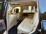 Toyota Land Cruiser-3