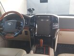 Toyota Land Cruiser-11