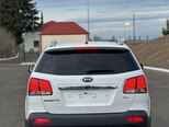 Kia Sorento-4