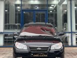 Hyundai Elantra-1
