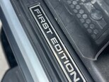 Land Rover Defender-14