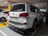 Lexus LX 570-4