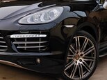 Porsche Cayenne S-2