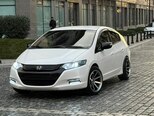 Honda Insight-5