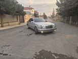 Mercedes E 200-7