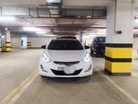 Hyundai Elantra-2