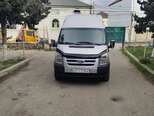Ford Transit-7
