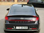 Hyundai Sonata-5