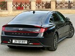 Hyundai Sonata-4