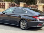 Hyundai Sonata-14