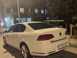 Volkswagen Passat-6