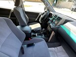 Toyota Land Cruiser Prado-12