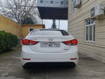 Hyundai Elantra-7