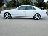 Mercedes E 240-6
