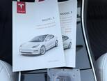 Tesla Model 3-9