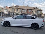 Kia K5-4