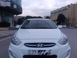 Hyundai Accent-2