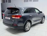 Kia Sorento-6
