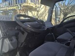 Isuzu NPR 75 L-8