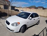 Hyundai Accent-4